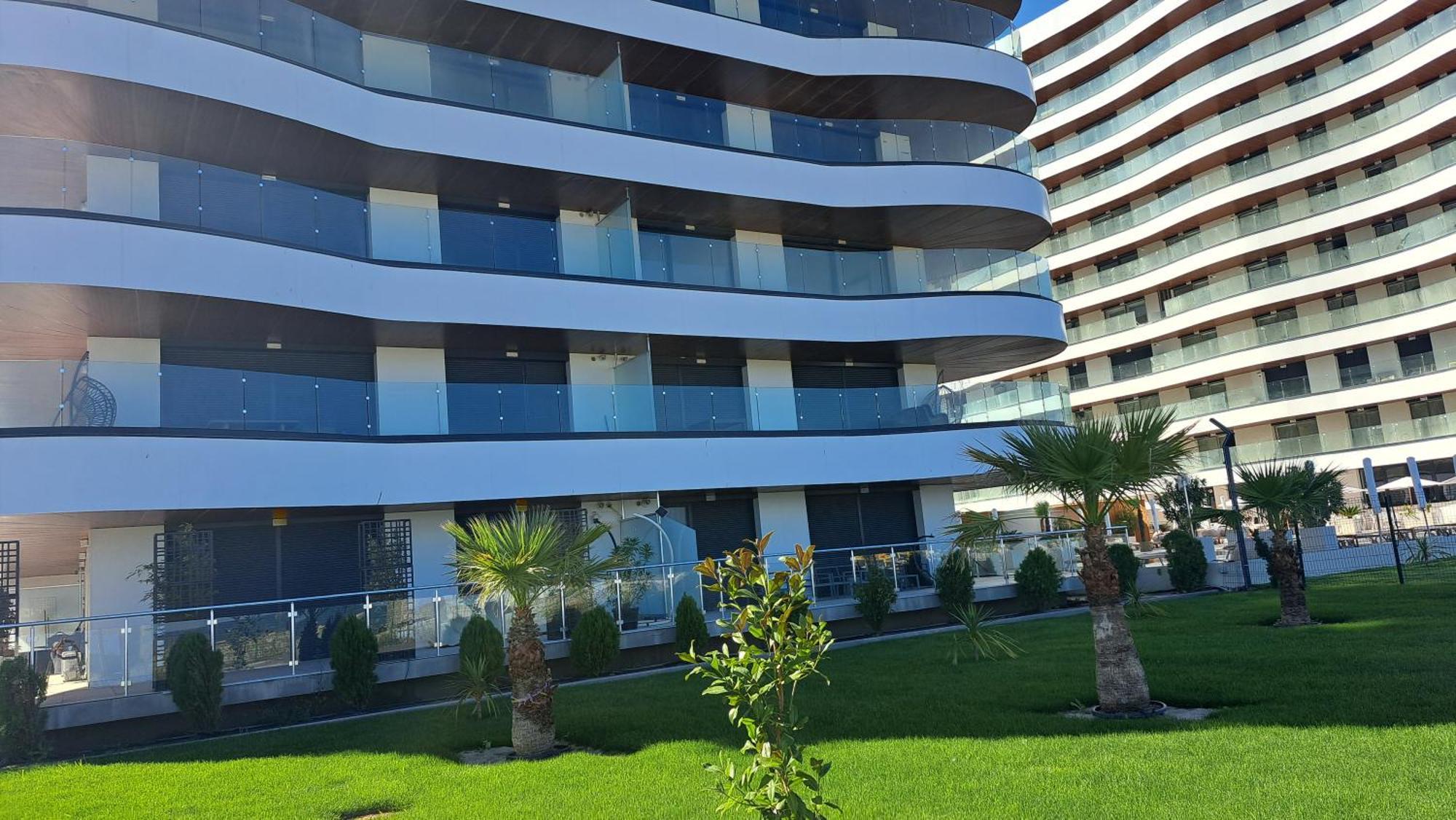 Mamaia Nord Studio La 10 M De Plaja Langa Cluburi Εξωτερικό φωτογραφία